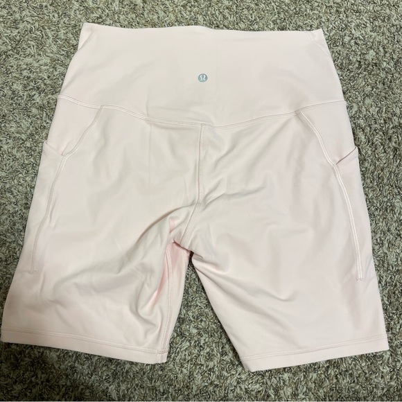 Lululemon Align Bike Shorts 8” STRAWBERRY MILKSHAKE - Picture 3 of 5
